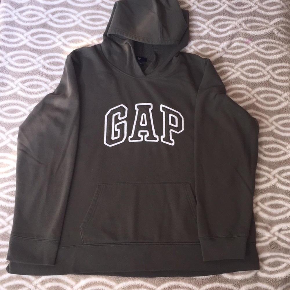 Gap Sweatshirt